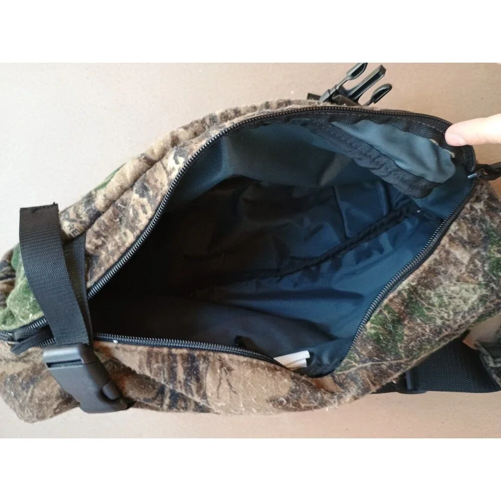 Cabela’s Mossy Oak Camo Flannel Hunting Fanny Pack Lumbar Bag